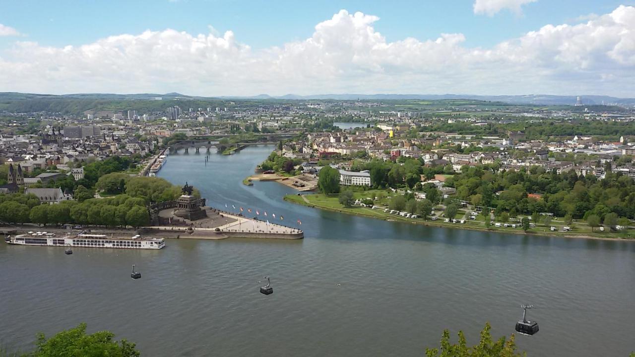 Ferienwohnung Domizil Koblenz Koblenz  Zimmer foto